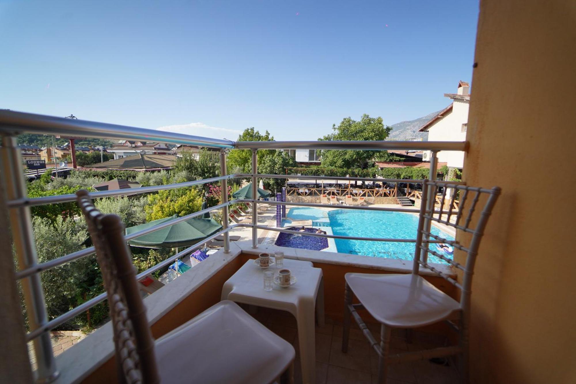 Suzanne & Restaurant Fethiye
