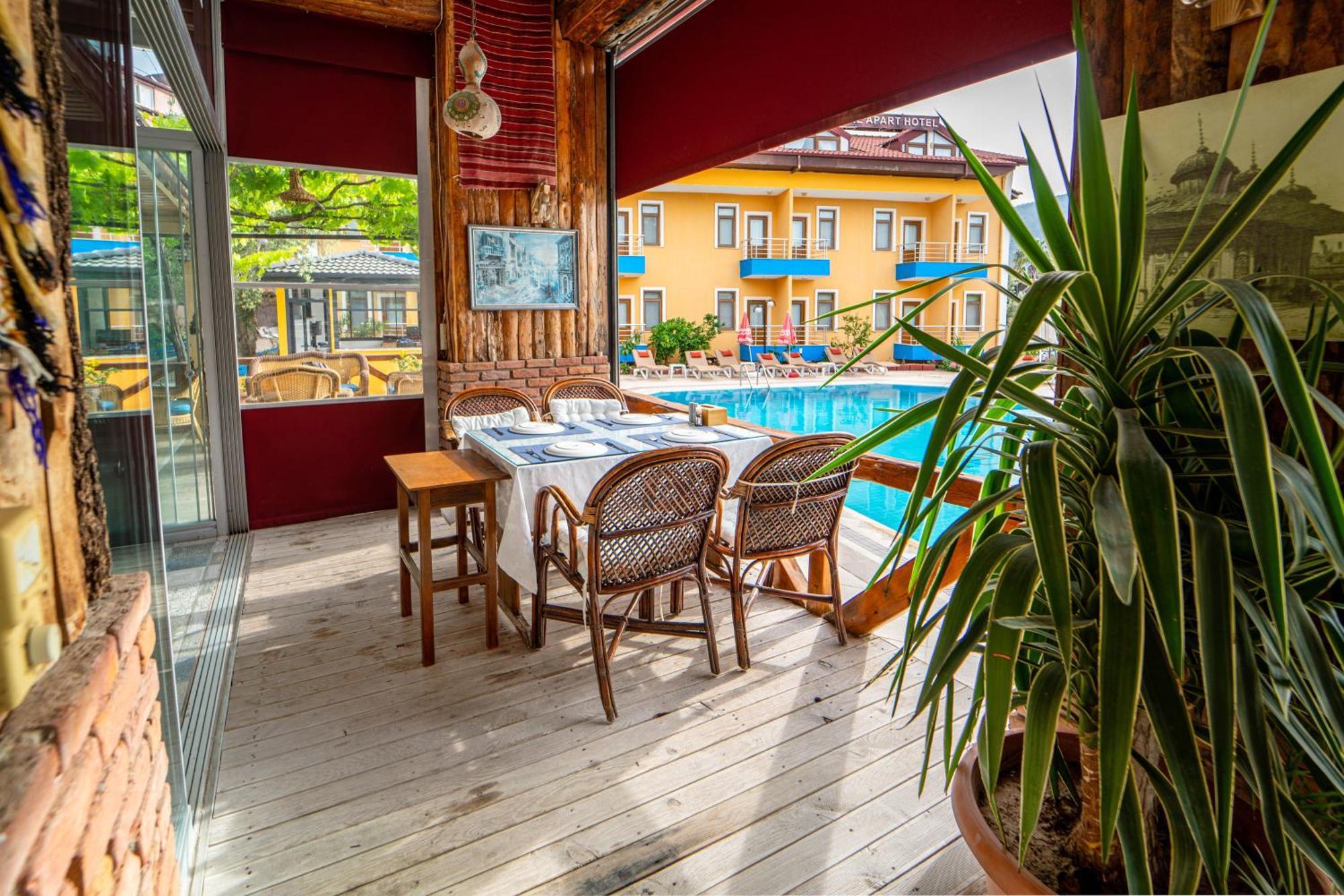 Suzanne & Restaurant Hotel *